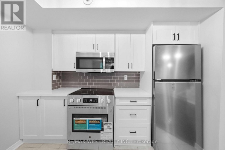 122 - 20 ELSIE LANE, Toronto (Dovercourt-Wallace Emerson-Junction), Ontario, M6P3N9
