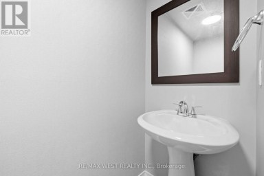 122 - 20 ELSIE LANE Toronto (Dovercourt-Wallace Emerson-Junction) Ontario photo 22