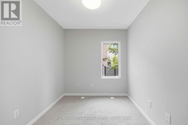 122 - 20 ELSIE LANE Toronto (Dovercourt-Wallace Emerson-Junction) Ontario photo 26