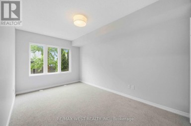 122 - 20 ELSIE LANE Toronto (Dovercourt-Wallace Emerson-Junction) Ontario photo 28