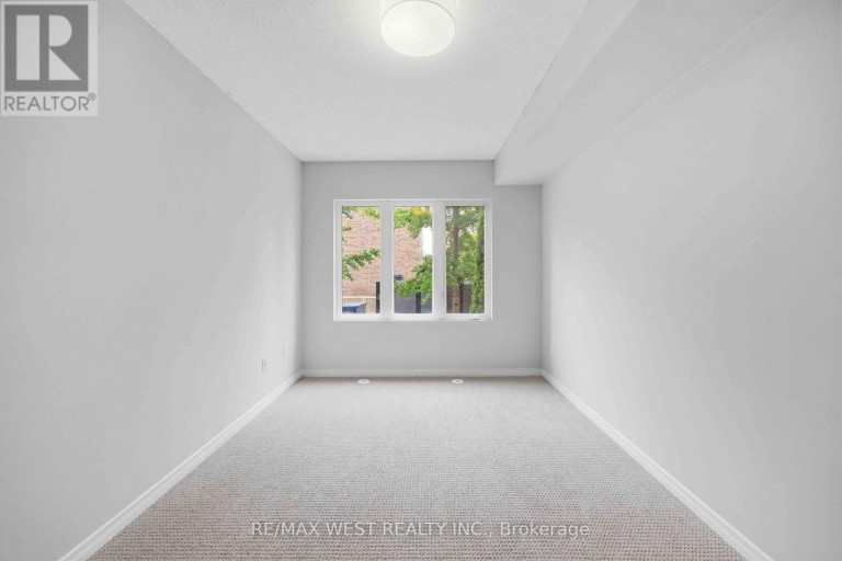 122 - 20 ELSIE LANE, Toronto (Dovercourt-Wallace Emerson-Junction), Ontario, M6P3N9