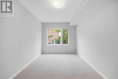 122 - 20 ELSIE LANE Toronto (Dovercourt-Wallace Emerson-Junction) Ontario photo 30