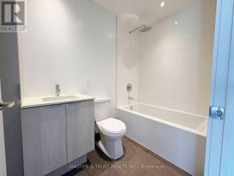 7502 - 448 BURNHAMTHORPE ROAD W Mississauga (City Centre) Ontario photo 6