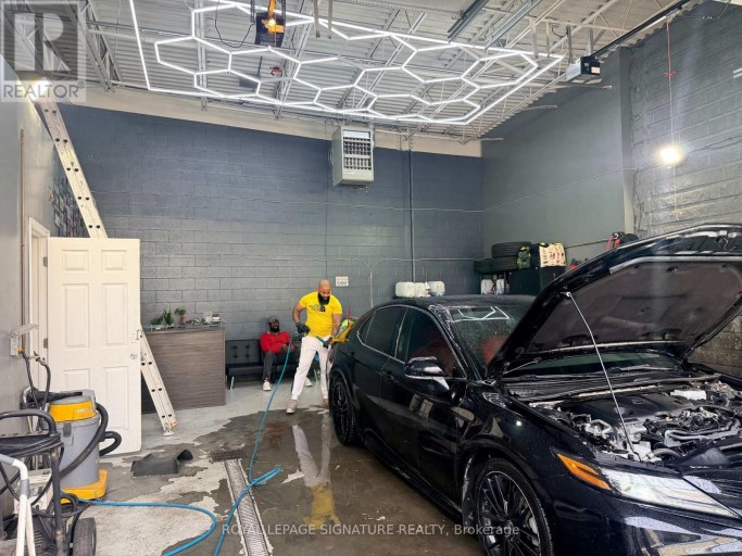 3B - 1277 CALEDONIA ROAD, Toronto (Yorkdale-Glen Park), Ontario, M6A2X7