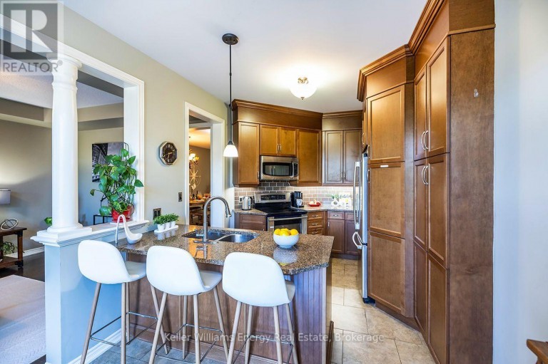 409 HARRIS STREET, Whitby (Downtown Whitby), Ontario, L1N0E7