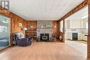159 POINT PLEASANT LANE Prince Edward County (North Marysburg Ward) Ontario photo 11