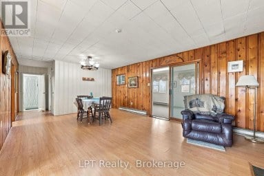 159 POINT PLEASANT LANE Prince Edward County (North Marysburg Ward) Ontario photo 12