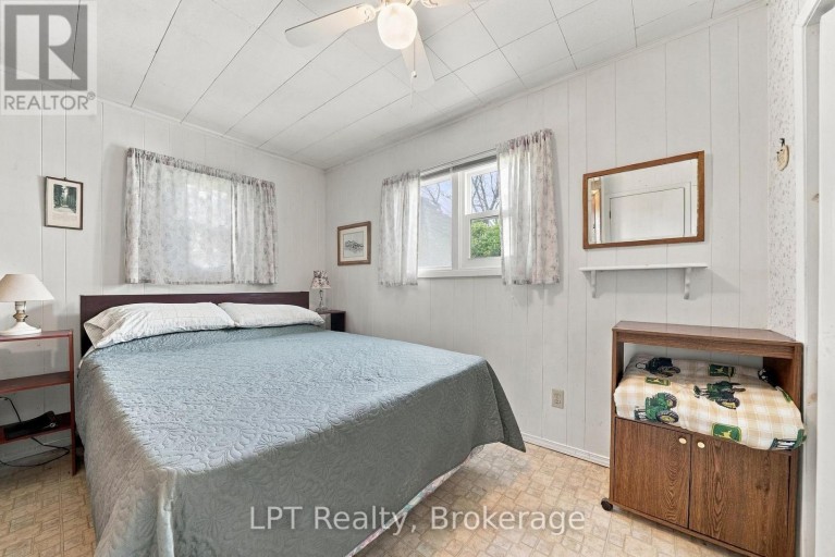 159 POINT PLEASANT LANE, Prince Edward County (North Marysburg Ward), Ontario, K0K2T0