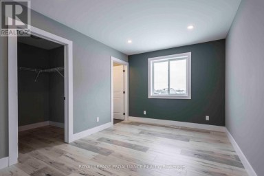 123 FARRINGTON CRESCENT Prince Edward County (Picton Ward) Ontario photo 10