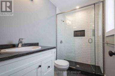 123 FARRINGTON CRESCENT Prince Edward County (Picton Ward) Ontario photo 12