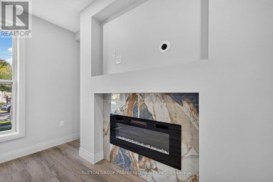 118 DELAWARE STREET London East (East M) Ontario photo 21