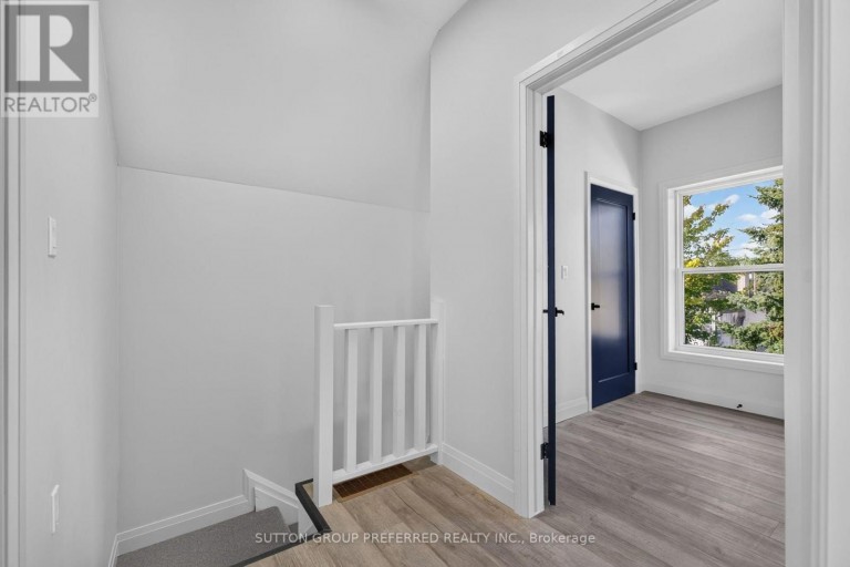 118 DELAWARE STREET, London East (East M), Ontario, N5Z2N5