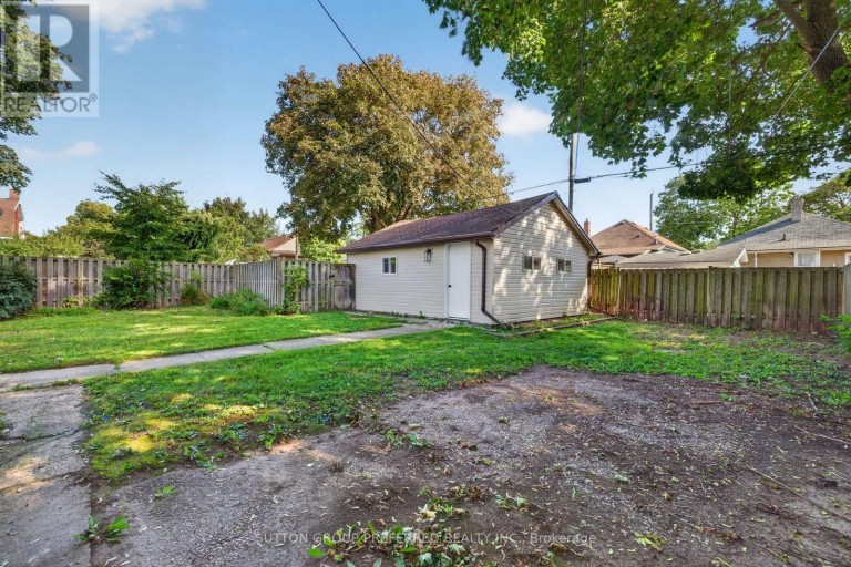 118 DELAWARE STREET, London East (East M), Ontario, N5Z2N5
