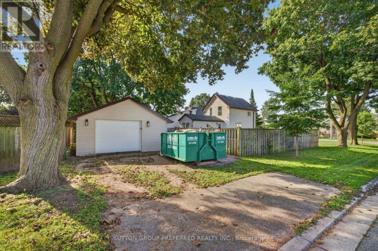 118 DELAWARE STREET, London East (East M), Ontario, N5Z2N5