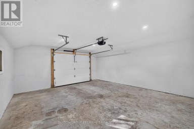 118 DELAWARE STREET London East (East M) Ontario photo 45