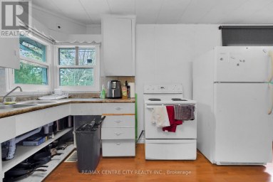 2 SAUNBY STREET London North (North K) Ontario photo 13