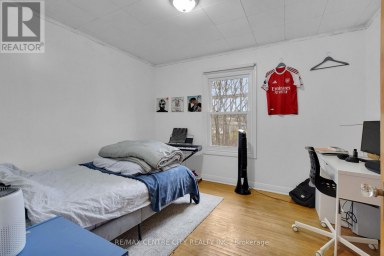 2 SAUNBY STREET London North (North K) Ontario photo 18