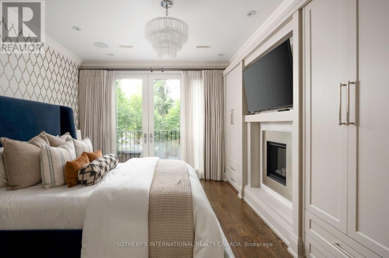 106 HIGHLAND AVENUE, Toronto (Rosedale-Moore Park), Ontario, M4W2A6