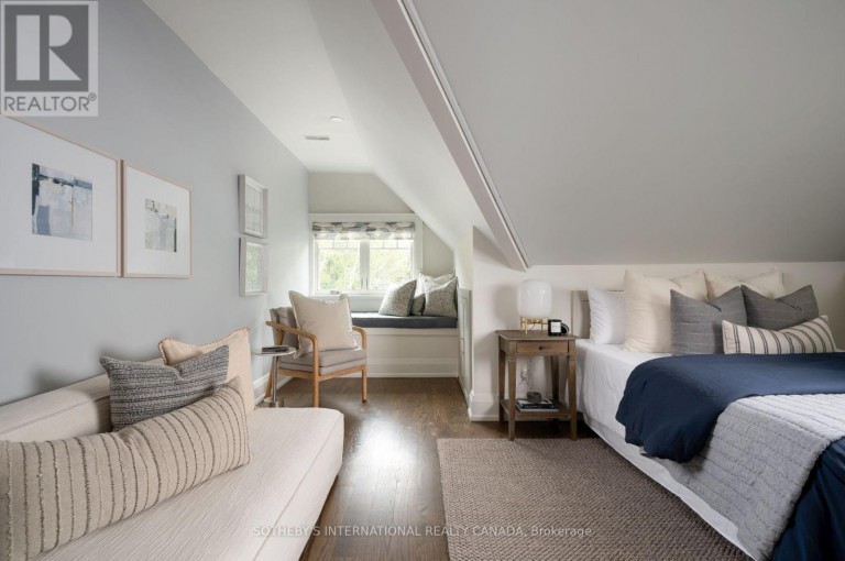 106 HIGHLAND AVENUE, Toronto (Rosedale-Moore Park), Ontario, M4W2A6
