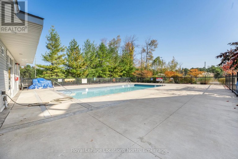 201 - 4 BRANDY LANE DRIVE, Collingwood, Ontario, L9Y0X4