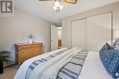 24 BRIARLEA ROAD Guelph (Kortright West) Ontario photo 13
