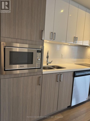 A429 - 5230 DUNDAS STREET, Burlington (Orchard), Ontario, L7L0J5