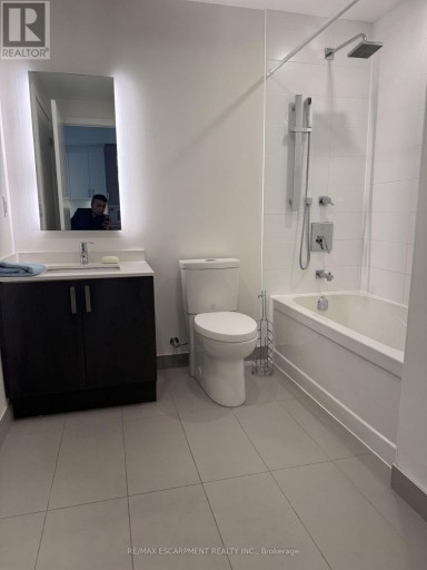 A429 - 5230 DUNDAS STREET, Burlington (Orchard), Ontario, L7L0J5