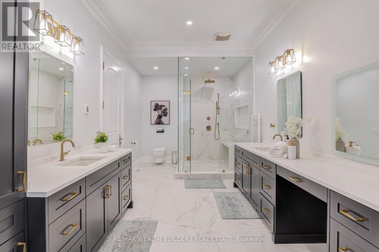 45 SHOREWOOD PLACE, Oakville (SW Southwest), Ontario, L6K3Y3