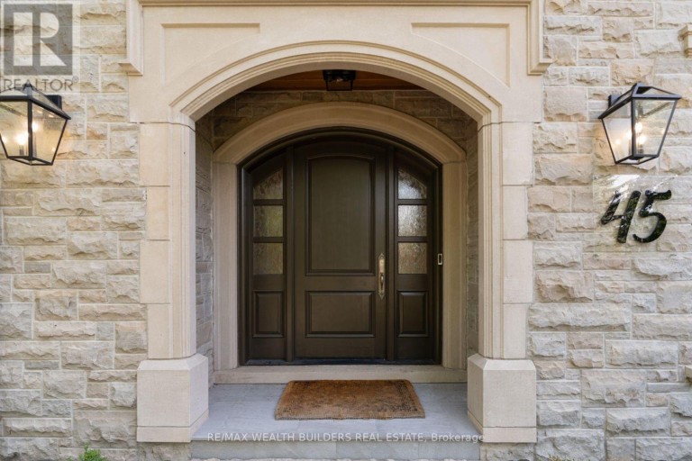 45 SHOREWOOD PLACE, Oakville (SW Southwest), Ontario, L6K3Y3