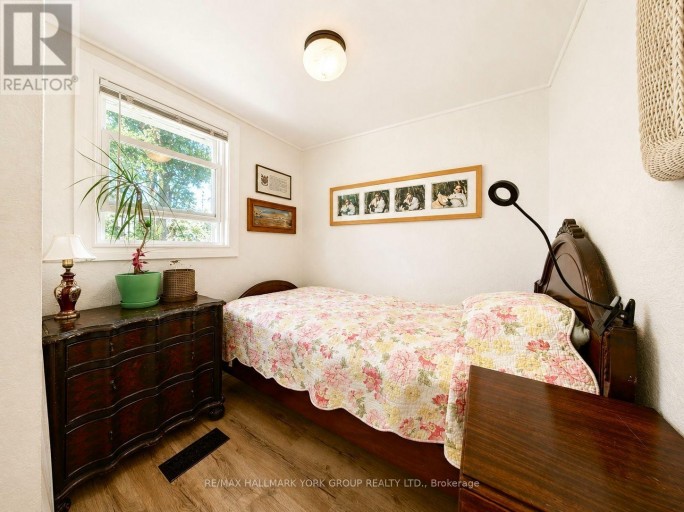 4 SECOND STREET, Kawartha Lakes (Verulam), Ontario, K0M1L0