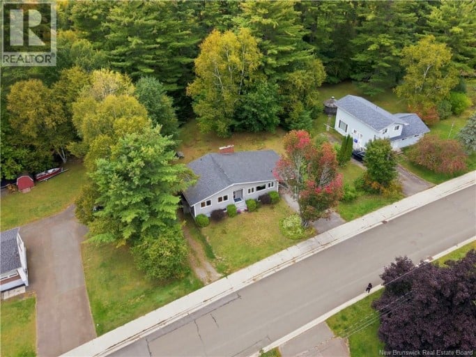 40 DeWitt Acres, Fredericton, New Brunswick, E3A6S2