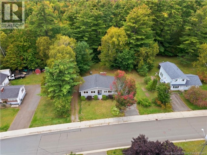 40 DeWitt Acres, Fredericton, New Brunswick, E3A6S2