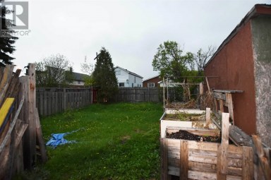 646 Portage LN Sault Ste. Marie Ontario photo 3