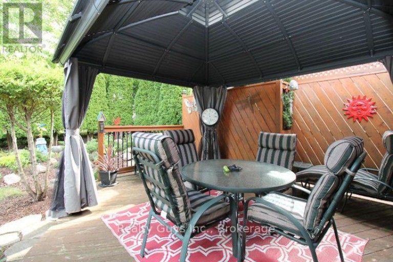 1235 HAGGIS DRIVE, Peterborough (Monaghan Ward 2), Ontario, K9K2T1