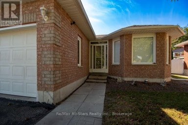 41 MCGIBBON BOULEVARD Kawartha Lakes (Lindsay) Ontario photo 3