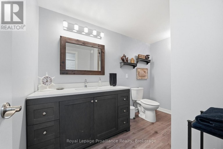 1219 SILVER MINE LANE, Frontenac (Frontenac North), Ontario, K0H1B0