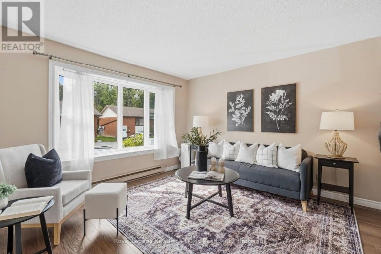 27 - 115 MARY STREET W, Kawartha Lakes (Lindsay), Ontario, K9V2N7