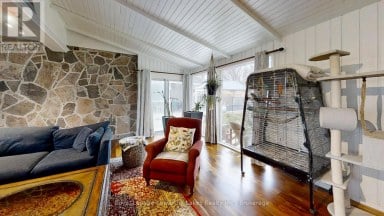 114 COLBORNE STREET W Kawartha Lakes (Lindsay) Ontario photo 12