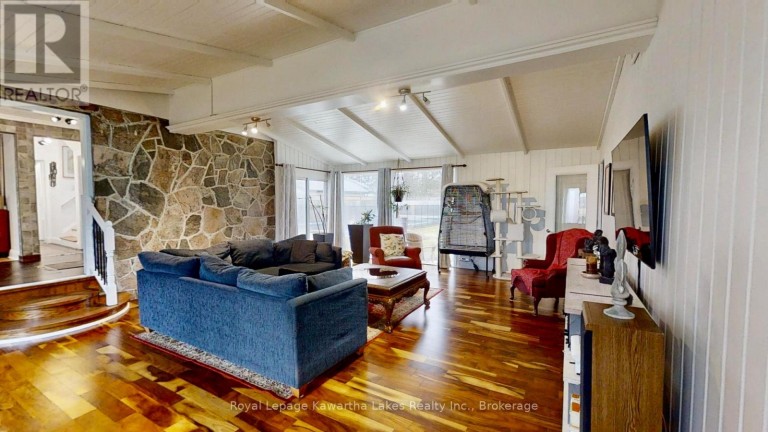 114 COLBORNE STREET W, Kawartha Lakes (Lindsay), Ontario, K9V3T5