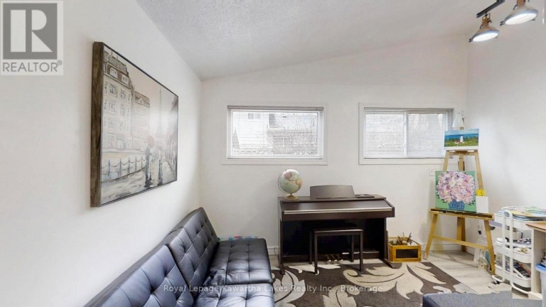 114 COLBORNE STREET W, Kawartha Lakes (Lindsay), Ontario, K9V3T5