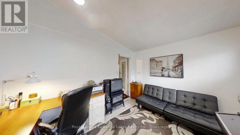 114 COLBORNE STREET W, Kawartha Lakes (Lindsay), Ontario, K9V3T5