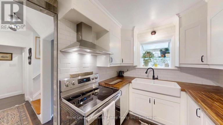 114 COLBORNE STREET W, Kawartha Lakes (Lindsay), Ontario, K9V3T5