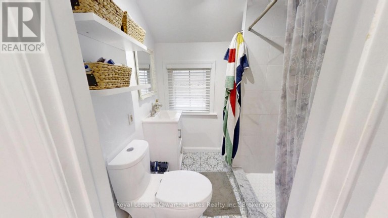 114 COLBORNE STREET W, Kawartha Lakes (Lindsay), Ontario, K9V3T5