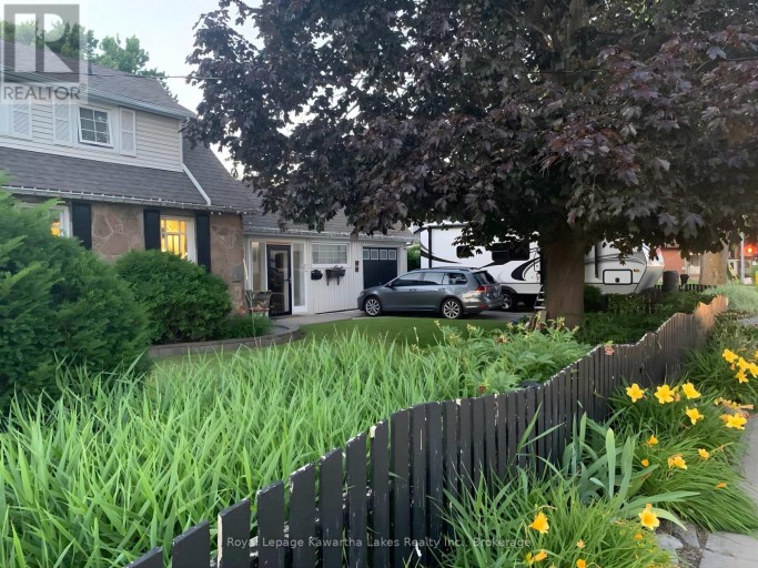 114 COLBORNE STREET W, Kawartha Lakes (Lindsay), Ontario, K9V3T5