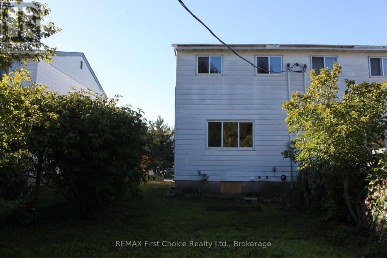 195 LIMBRICK STREET, Thunder Bay (Northwood Park), Ontario, P7C4S6
