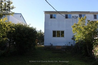 195 LIMBRICK STREET Thunder Bay (Northwood Park) Ontario photo 4