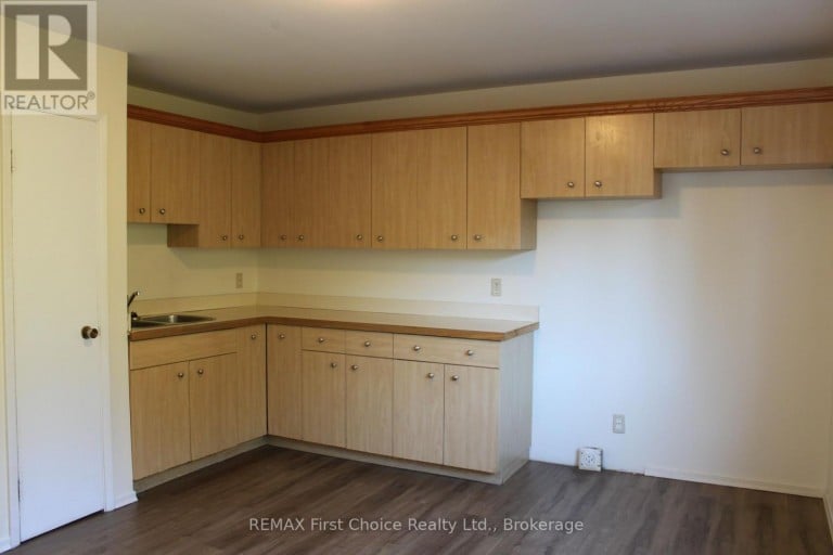 195 LIMBRICK STREET, Thunder Bay (Northwood Park), Ontario, P7C4S6