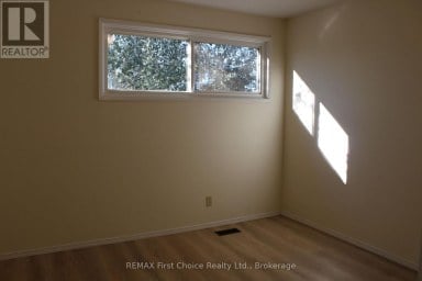 195 LIMBRICK STREET Thunder Bay (Northwood Park) Ontario photo 9
