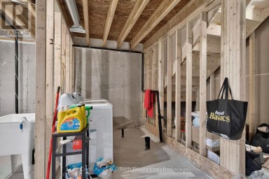 543 HUDSON CRESCENT Midland Ontario photo 33