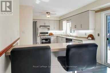 61 MARINA CRESCENT Collingwood Ontario photo 14